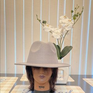 Elegant Gray Women's Fedora